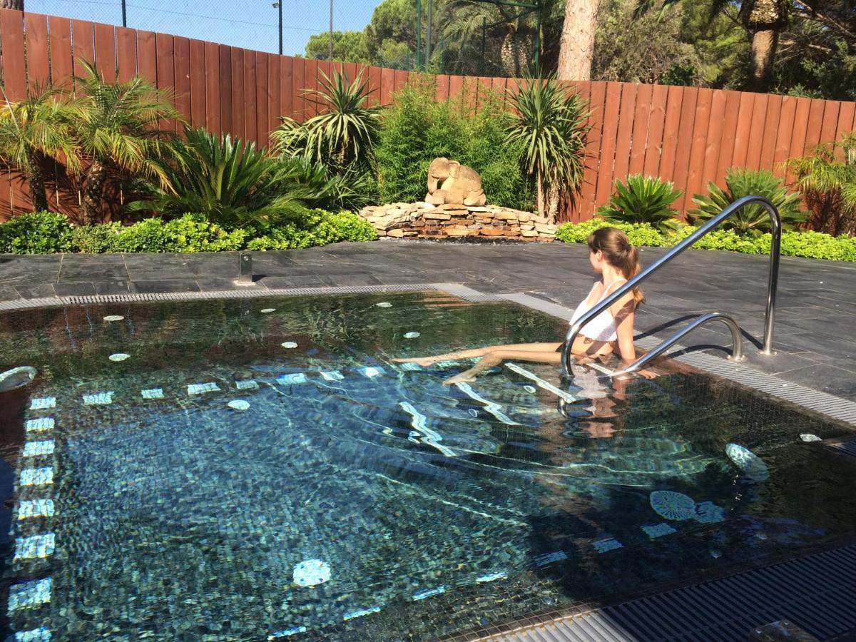 Mobile Homes By Kelair At Playa Montroig Camping Resort Tarragone Extérieur photo
